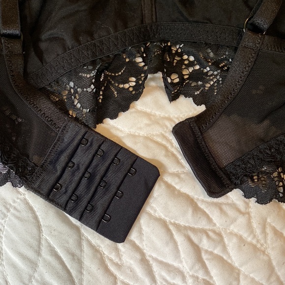 Brand New Stylish Lace Nursing Bra (La Vie en Rose) - Picture 3 of 6